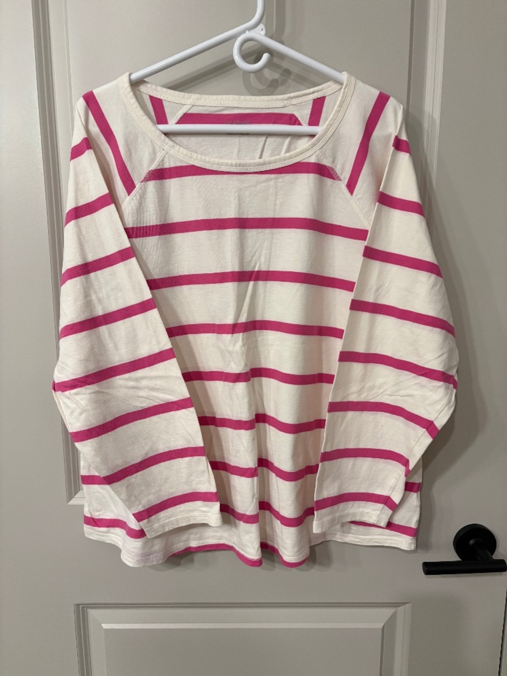 T by Talbots, Scoop neck, Long Sleeve Top, Size 3X - Excellent Condition!!